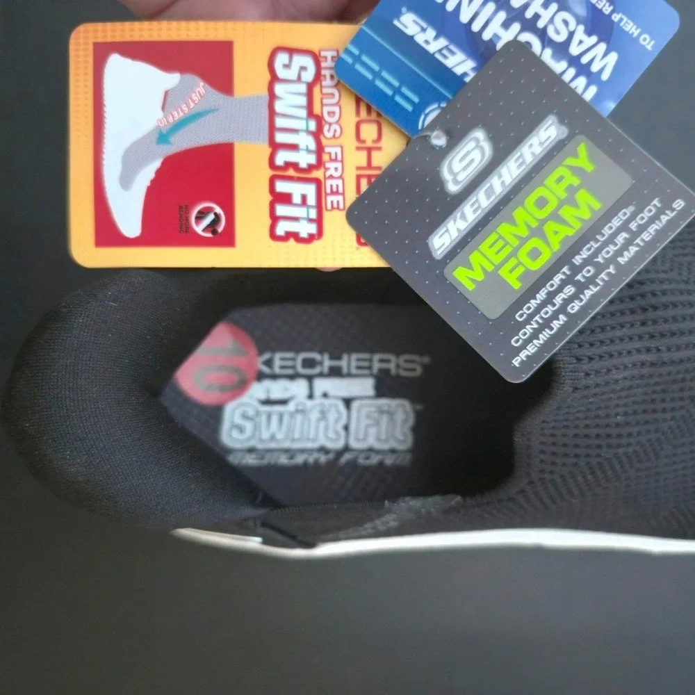 Skechers hands free